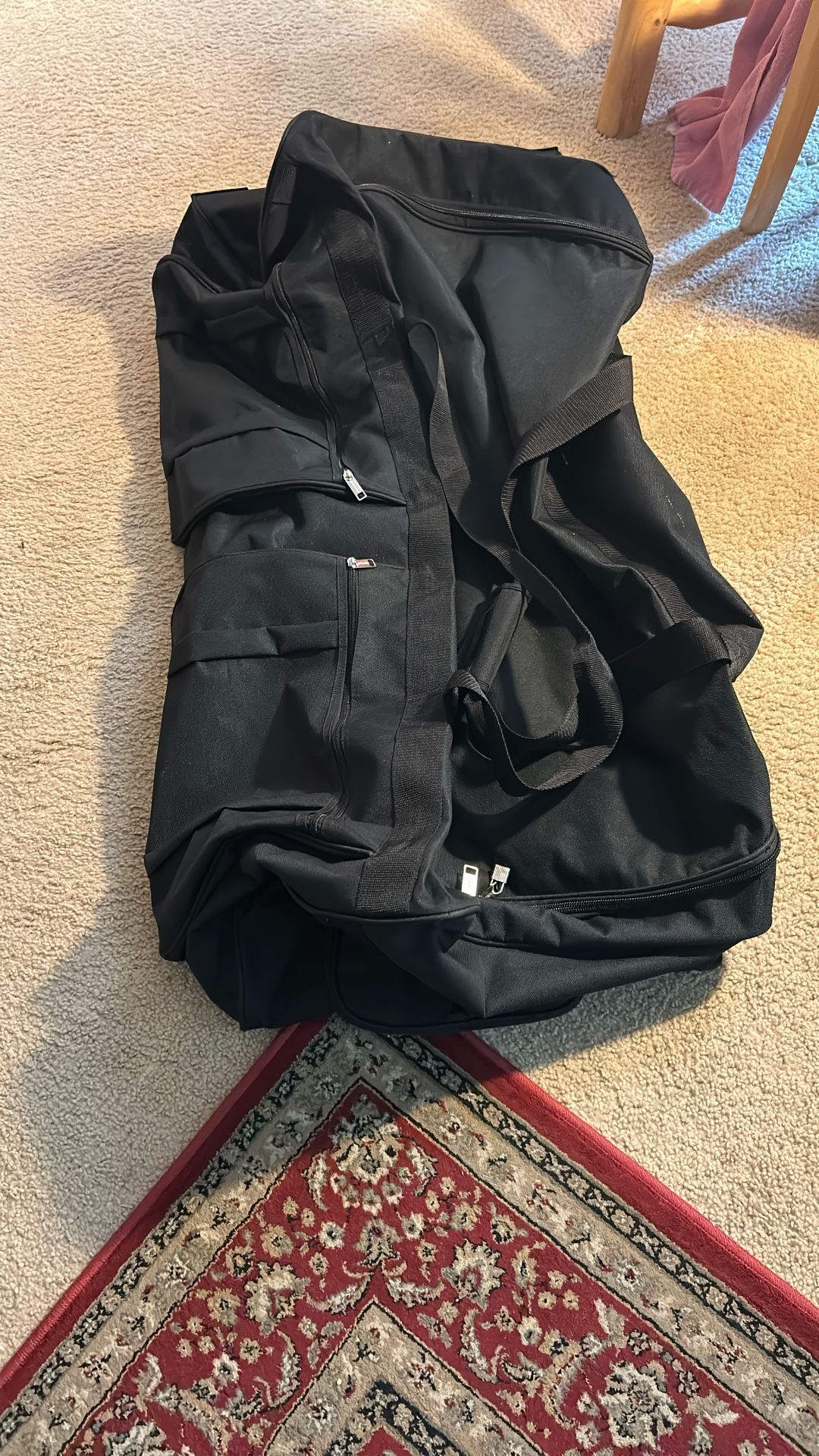 46 Inch Rolling Duffle Bag With Wheels