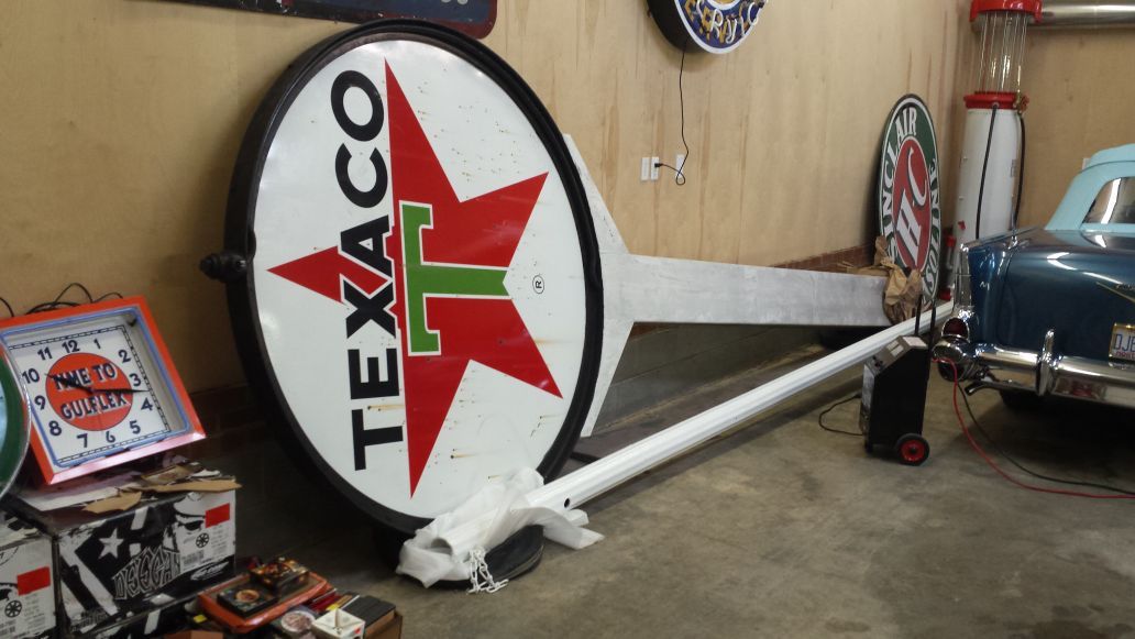 Texaco gas station sign pole