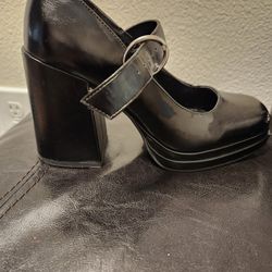 Women Heel
