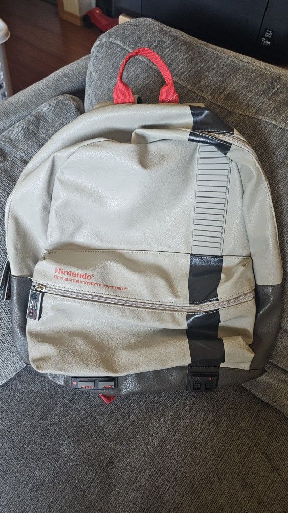 Nintendo NES Console Backpack *Rare*