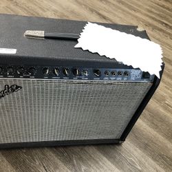 Guitar Amplifier 