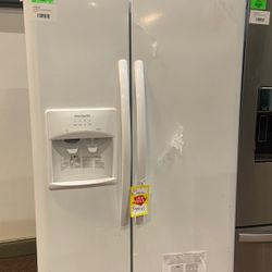WHITE FRIGIDAIRE FRIDGE today LFSSTP ️🌟 ZTSM7