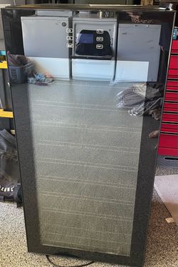 Wine Enthusiast 92 bottle refrigerator
