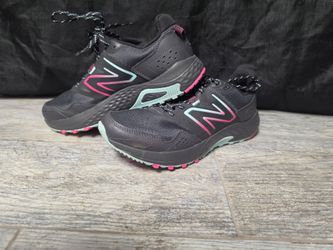 New Balance Trail Running Sneakers