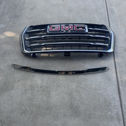 GMC Yukon Grill