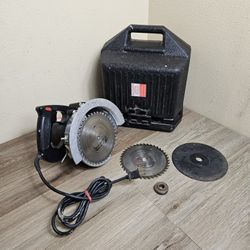 Crain Super Saw Model: 810 Type 1 With Case and Extra Blades