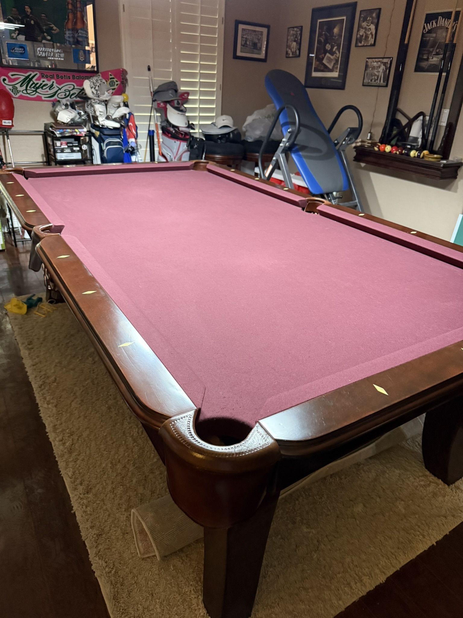 Full Size Pool Table