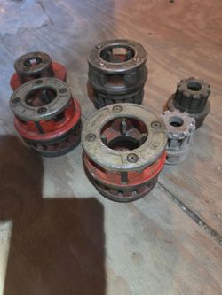 Ridgid pipe threading die head