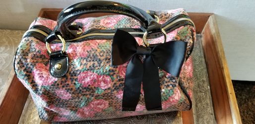 Purse - Betsey Johnson