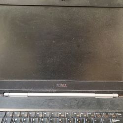 Working Dell laptop with Windows 7. Great for college, school work