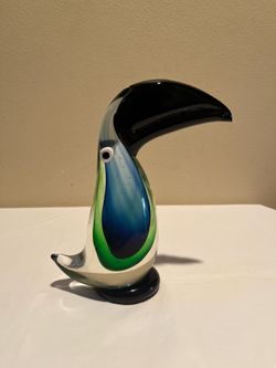 Handblown Glass Toucan Sculpture 8”H