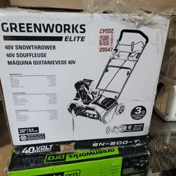 Snowblowers (READ DESCRIPTION)