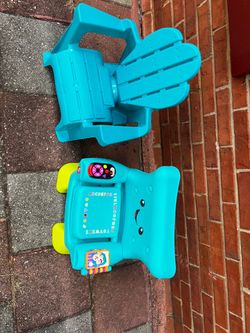 Baby chair w music