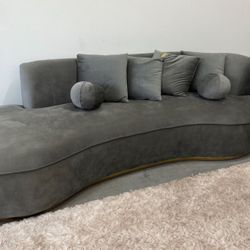 Luxurious Sofa 