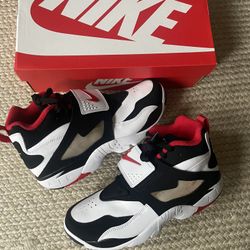 Nike Diamond Turf 49ers Size 8.5