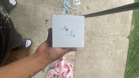 2nd generation airpods