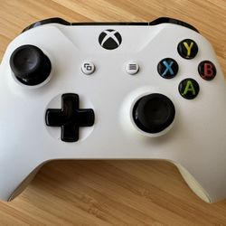 Xbox Controller, White