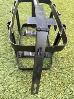 RV boat marine RV battery mount
