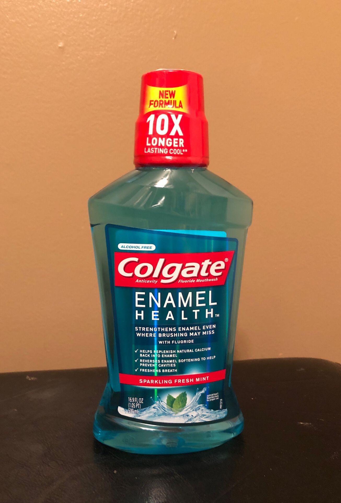 Colgate enamel health mouthwash