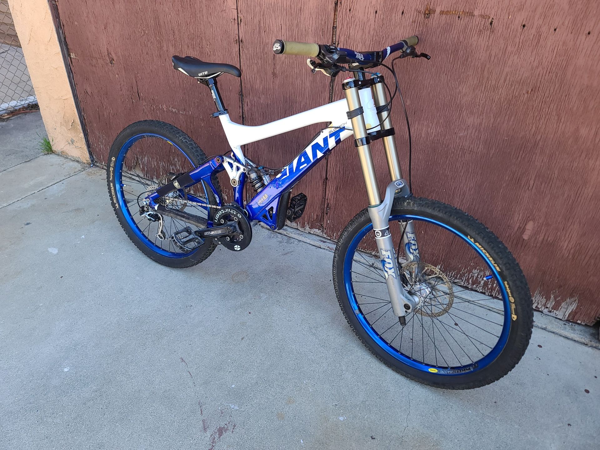 Giant Down Hill Bike
