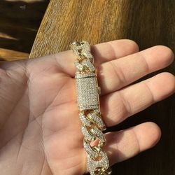 New Gold Bracelet 