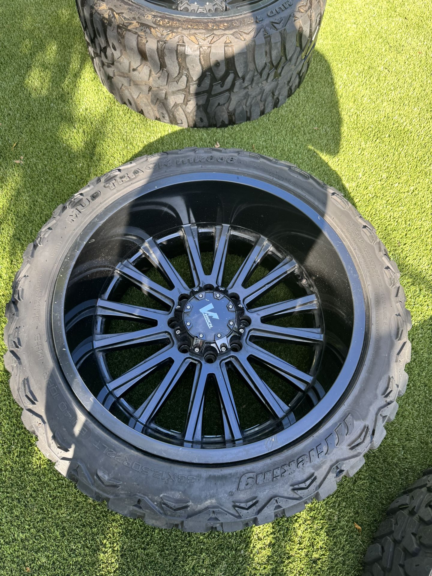 22X12-44 8X6.5 Rims