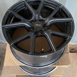 Voxx TrackHawk Replica Wheels 20x10