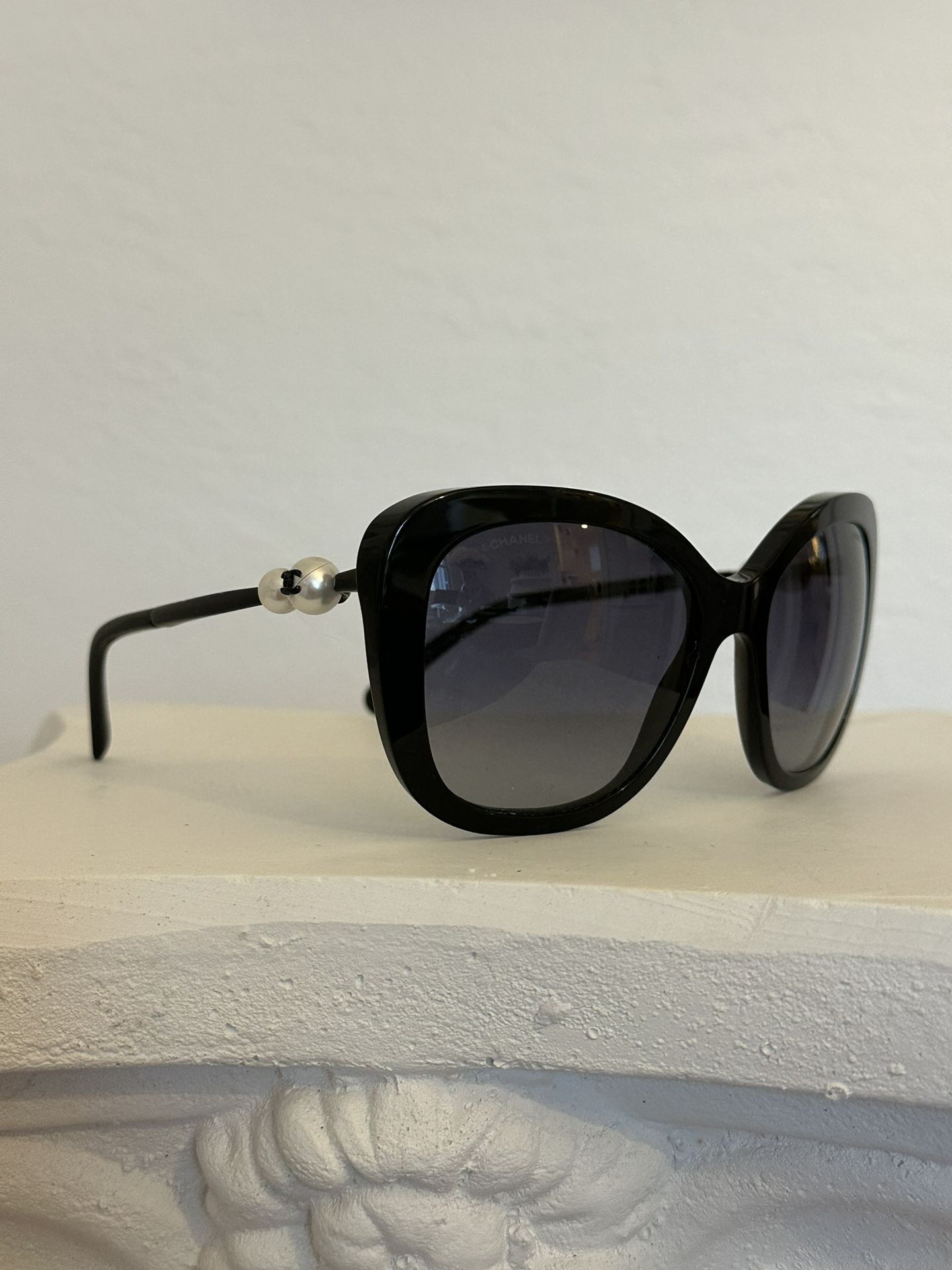 CHANEL - Chanel 5339 Pearl Sunglasses