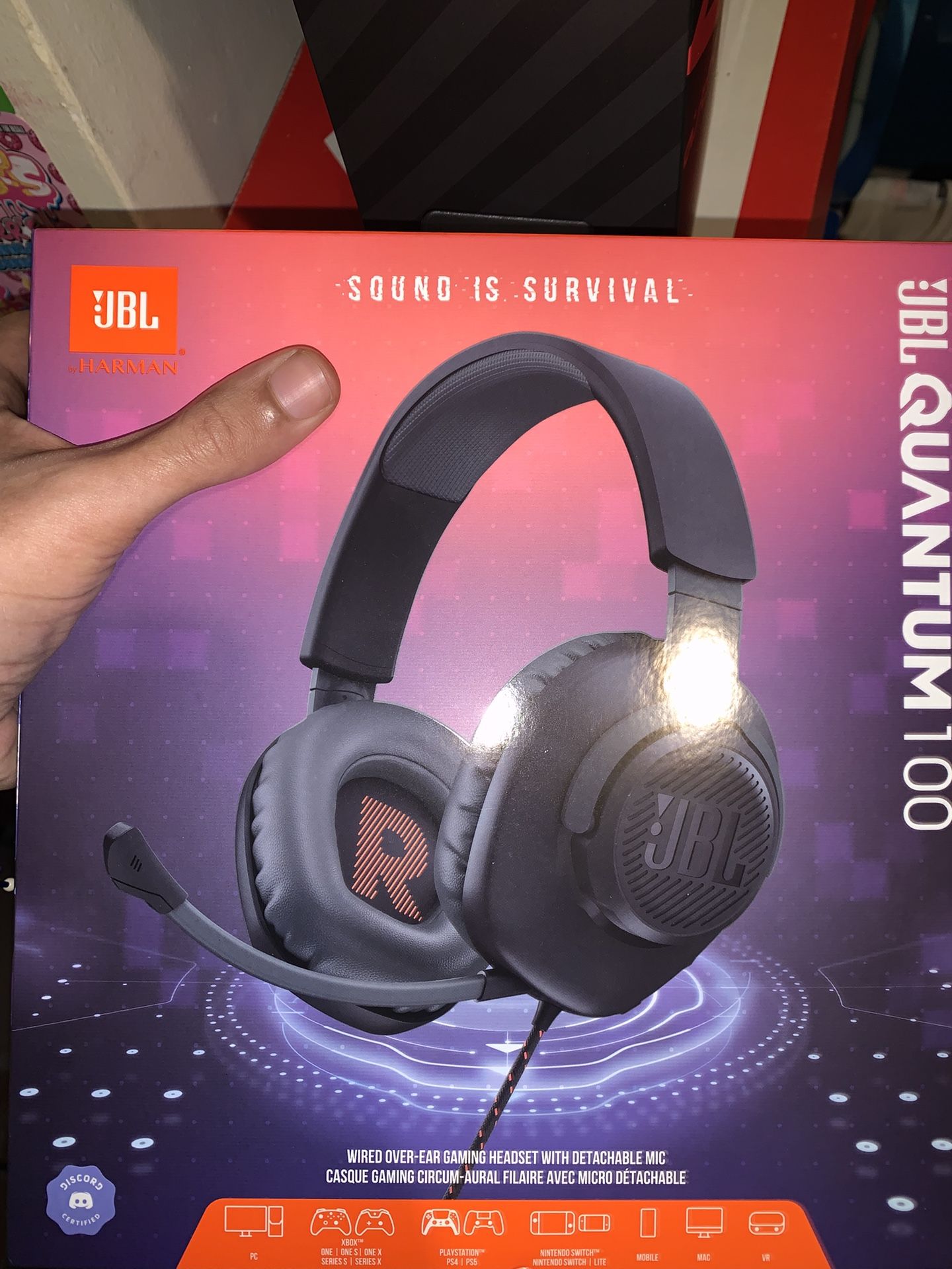 JBL QUANTUM 100
