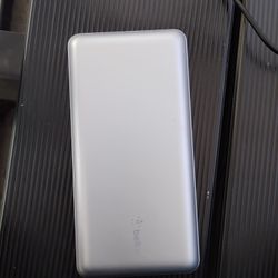 Belkin Boost Charge 20k Portable Charger 