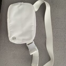 Lululemon Belt Bag 