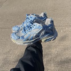 Balenciaga Runner