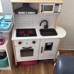 Kids Kitchen 