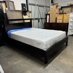 Queen Bed $260