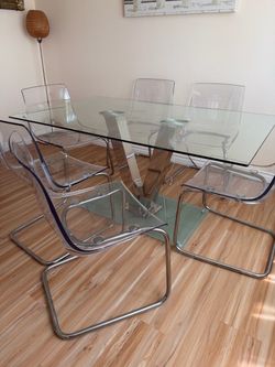 Dining table and 6 chair set