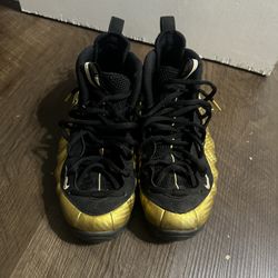 Nike Foamposite “Metallic Gold”