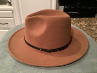 Tan Felt Hat