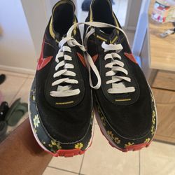 Nike Waffle One
Sunflower Men's Size 8 Or Women's Size 9.5 Like Brand New 