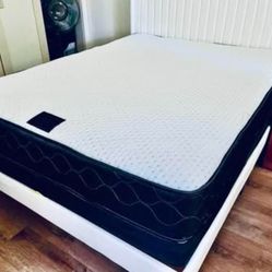 Set Queen Size Mattress Double Sided 10”Brand New In Plastic Delivery Available 