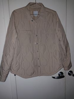Size Large, Beige/Tan, Quilted Print, Women's Jacket 