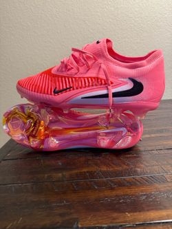 Pink Nike phantoms size 11