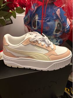 Zapatos Pumas