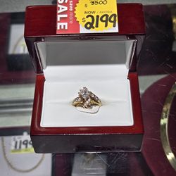 Ring (14K) (Size 5)