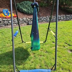 Swing Frame