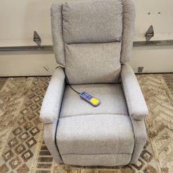 *** RECLINER- HEAT AND MASSAGE ***