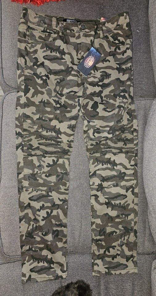 Camo Pants Size 34