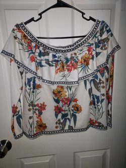 Off The Shoulder Foral Top