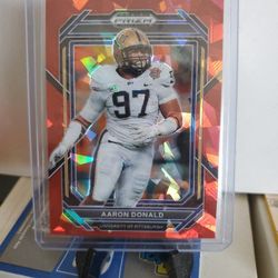 Rams Aaron Donald Refractor Card