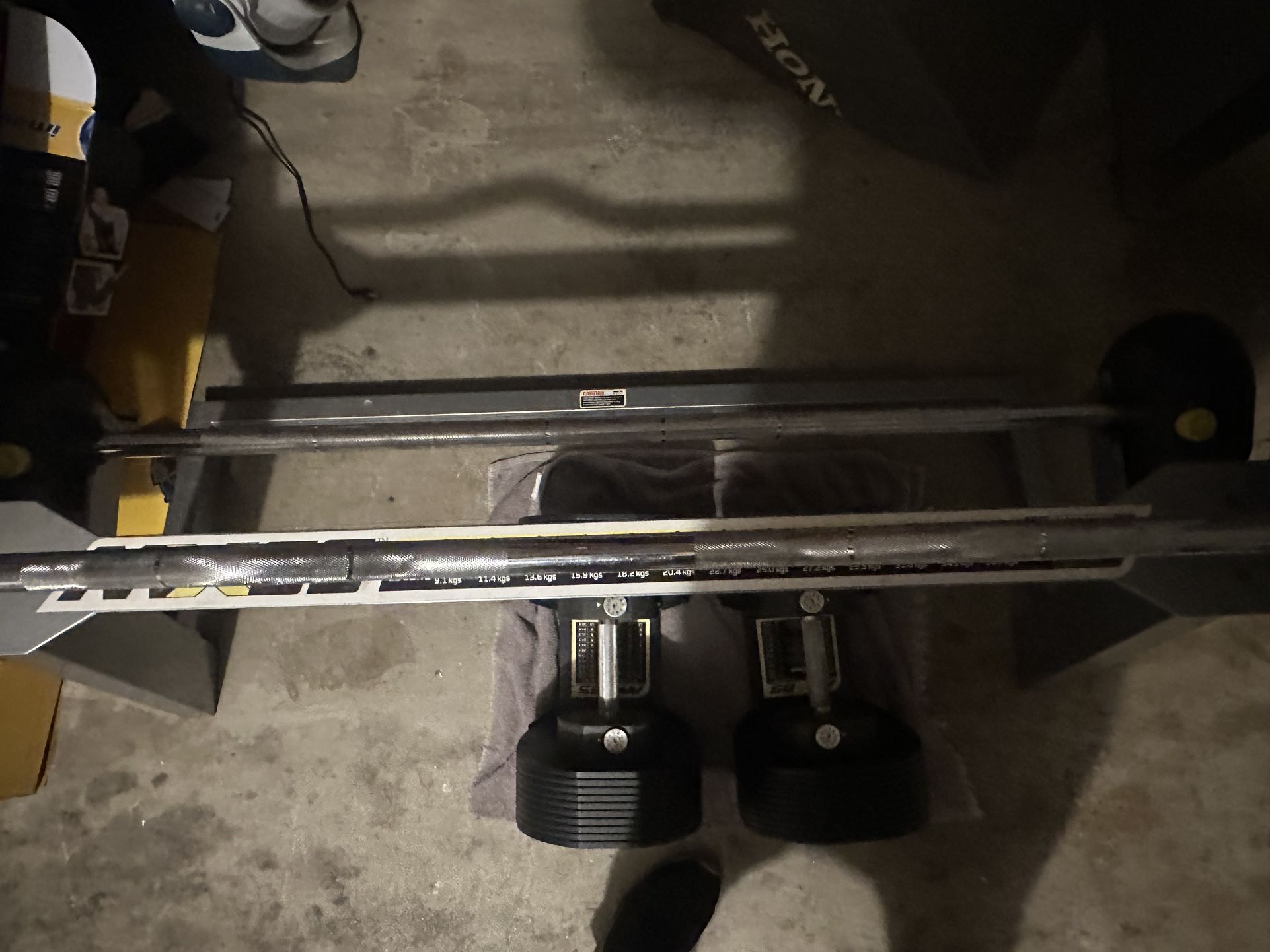Dumbbells 12 - 85 Lb Ez Bar And Barbell Also Adjustable