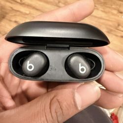 Beat Air Pods 